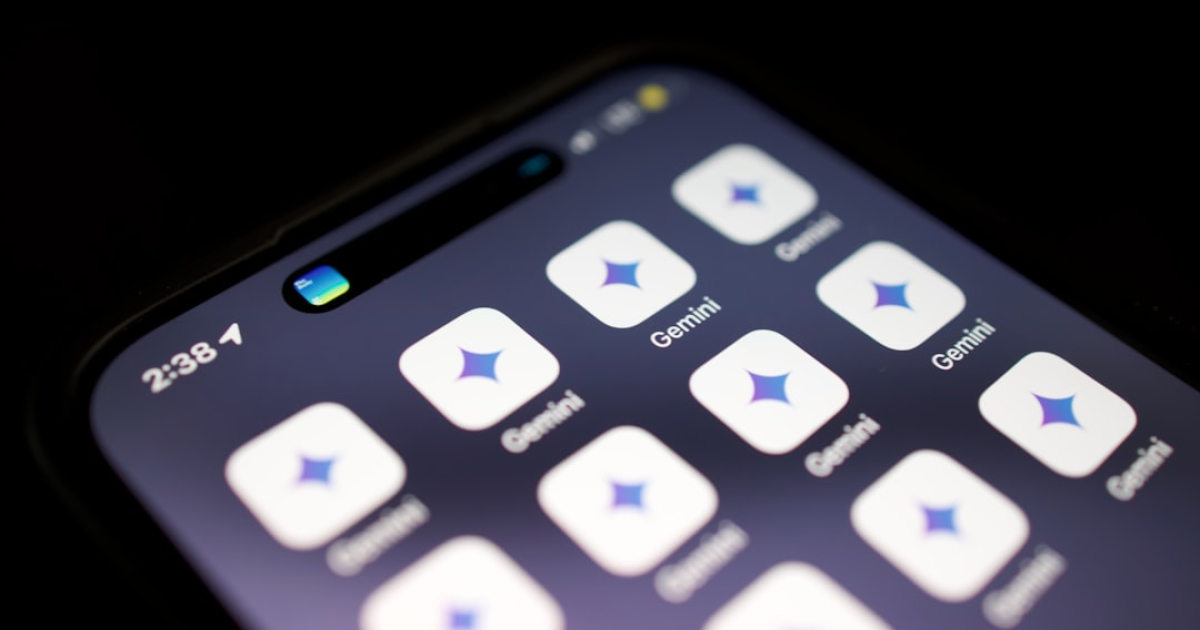 구글 Gemini AI 점유율 21% 돌파, ChatGPT 독주 체제 흔들림