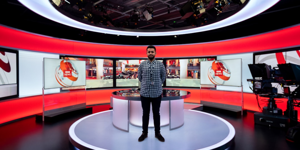 캄보디아 스캠 배후 프린스그룹 천즈, 체포 후 중국 송환