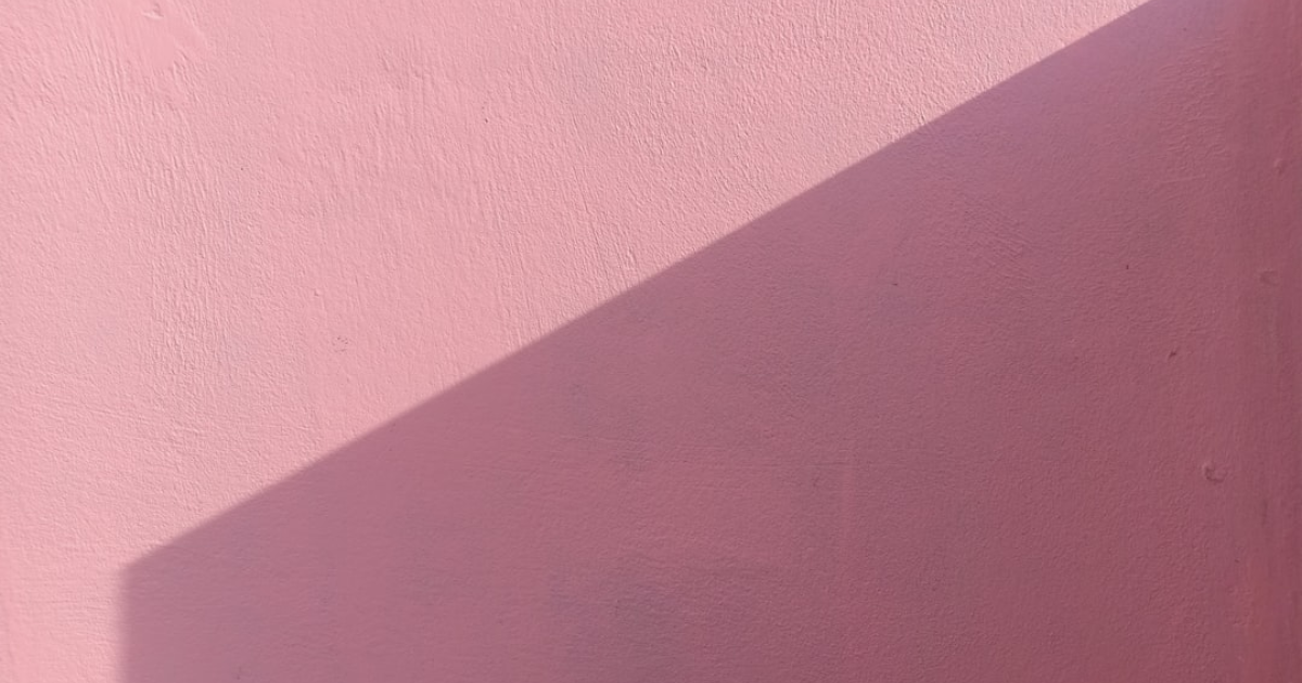 K뷰티 세계 2위 수출국 등극, 19조원 시장 성공 비결 분석